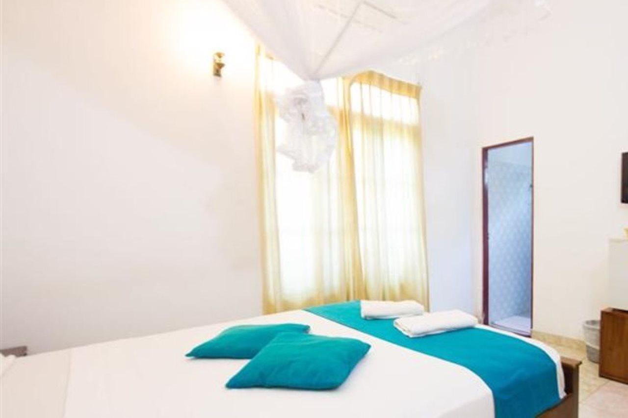 Hotel Empryean Katunayaka Екстериор снимка