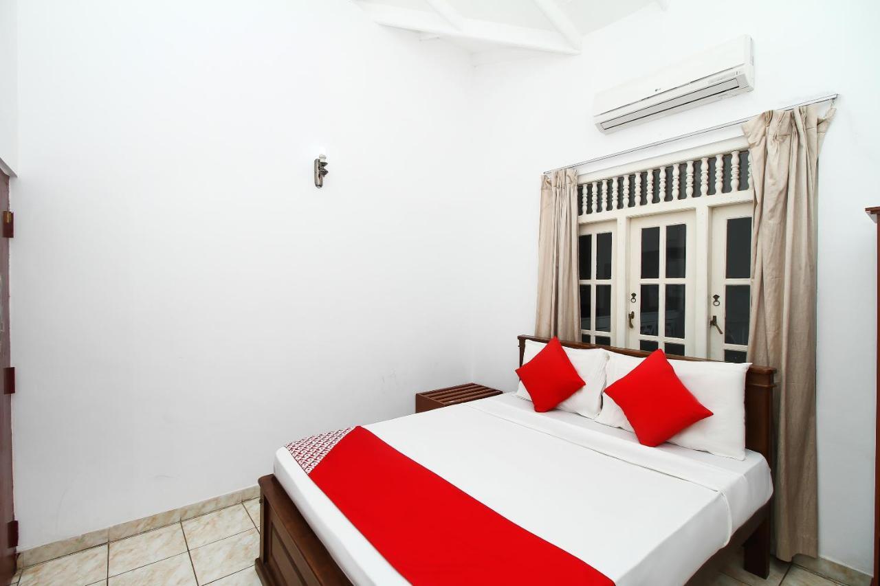 Hotel Empryean Katunayaka Екстериор снимка