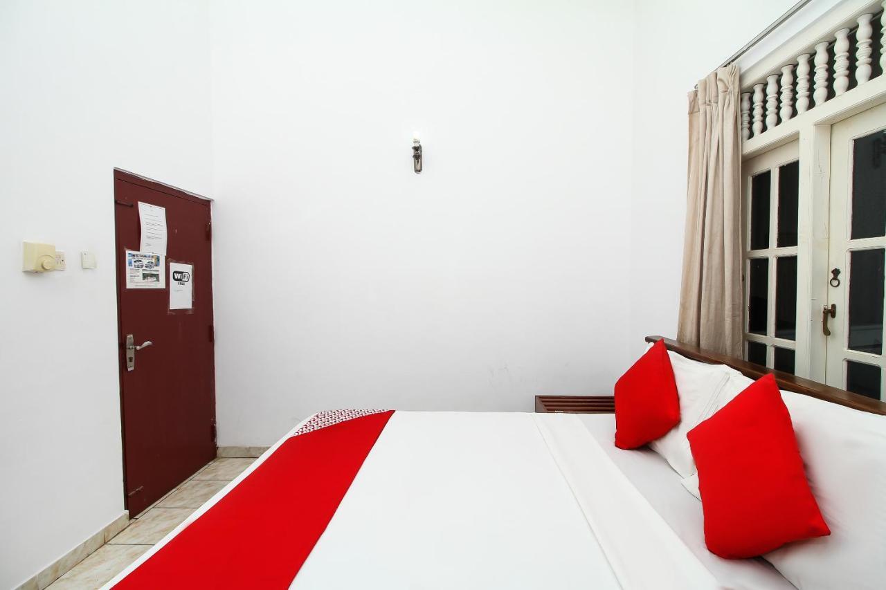 Hotel Empryean Katunayaka Екстериор снимка