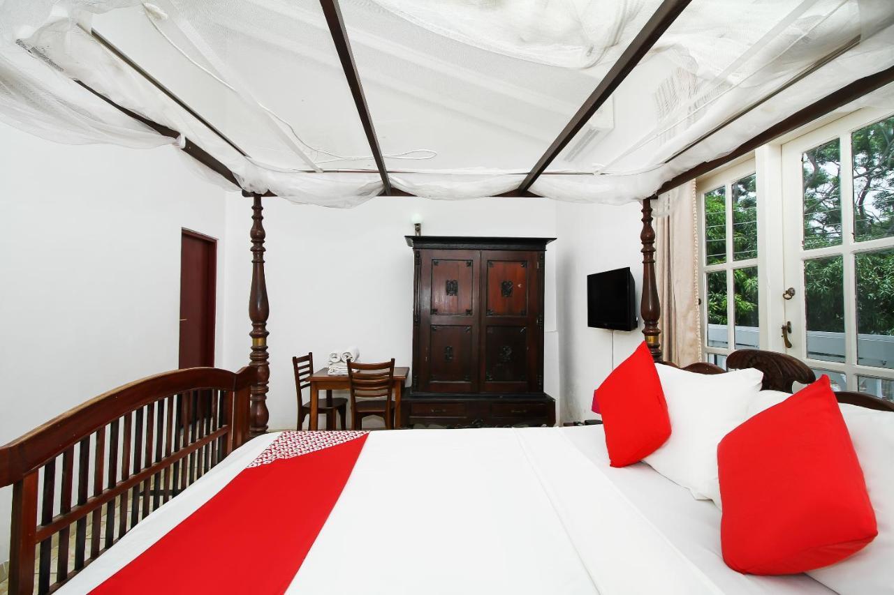 Hotel Empryean Katunayaka Екстериор снимка